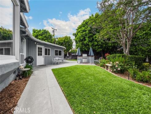 419 E Sunny Hills   Road, Fullerton, CA