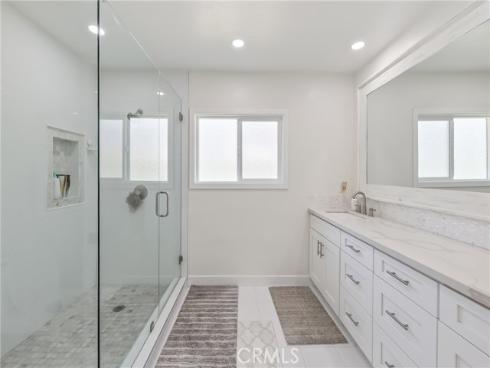 812 N Euclid  , Fullerton, CA
