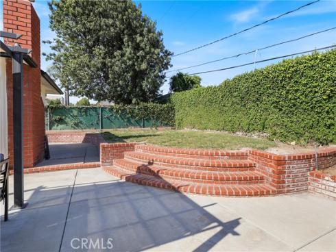 812 N Euclid  , Fullerton, CA