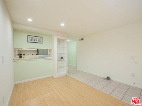 3026  Associated  96  Road, Fullerton, CA