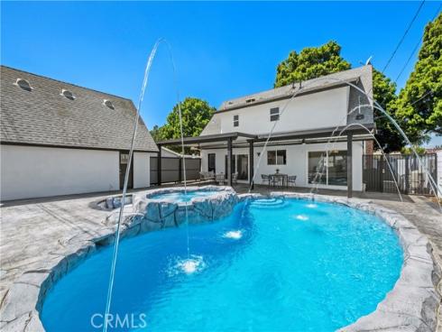 530  Stanford  , Fullerton, CA