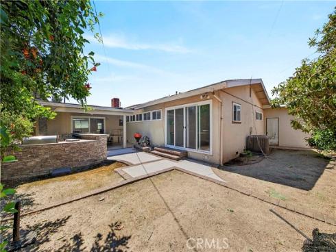912  El Dorado   Drive, Fullerton, CA