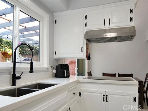 313 N Acacia  C  Avenue, Fullerton, CA