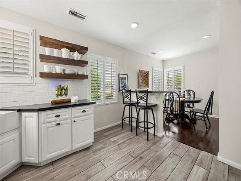 401 W Southgate   Avenue, Fullerton, CA