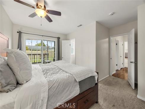 401 W Southgate   Avenue, Fullerton, CA