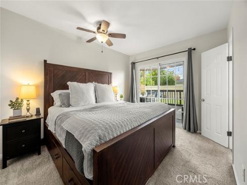 401 W Southgate   Avenue, Fullerton, CA