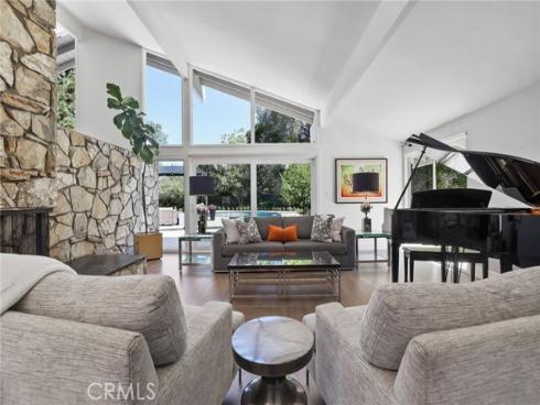 531  Green Acre   Drive, Fullerton, CA