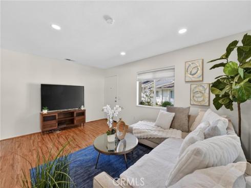 2374  Coventry  , Fullerton, CA
