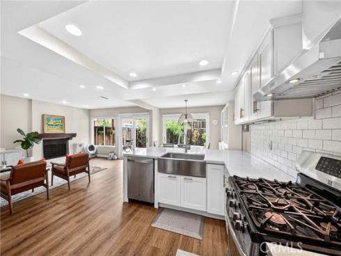 802 W Glenwood Circle, Fullerton, CA
