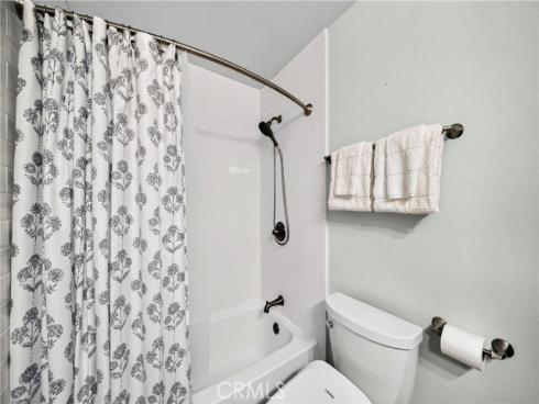 802 W Glenwood Circle, Fullerton, CA