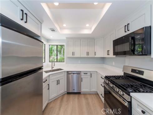 510 Quiet Brook 187 Circle, Fullerton, CA
