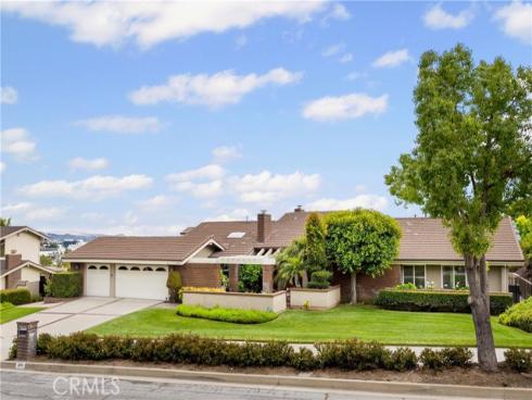 2010 Pioneer Ave. , Fullerton, CA