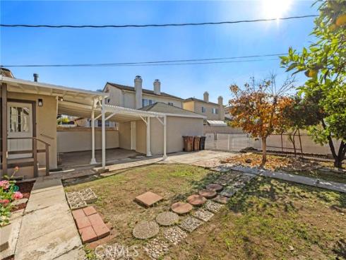 2100 W Valencia , Fullerton, CA