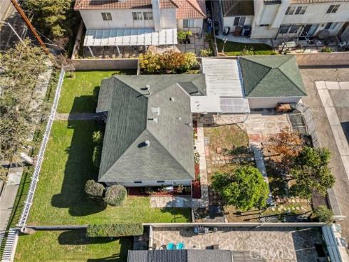 2100 W Valencia , Fullerton, CA