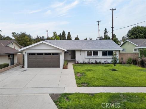 2207 Melody , Fullerton, CA