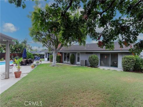 708  El Mirador   Drive, Fullerton, CA