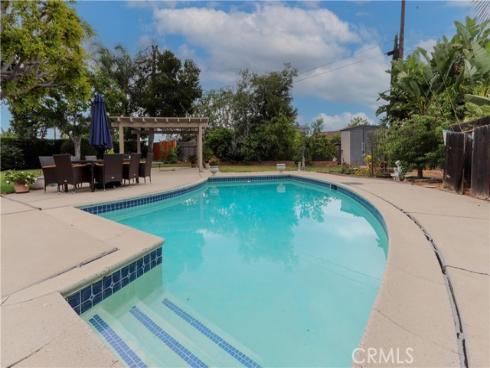 708  El Mirador   Drive, Fullerton, CA