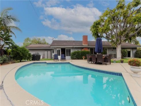 708  El Mirador   Drive, Fullerton, CA