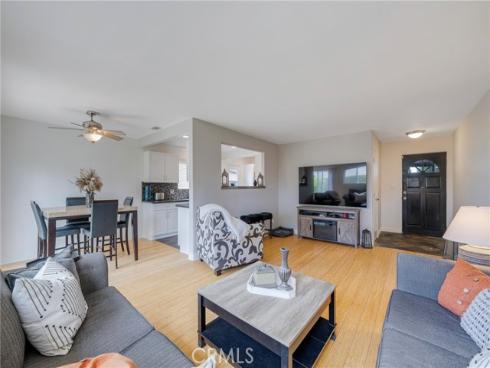 1142 W Ash , Fullerton, CA