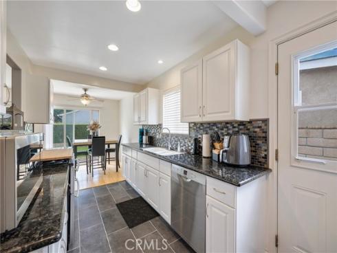 1142 W Ash , Fullerton, CA
