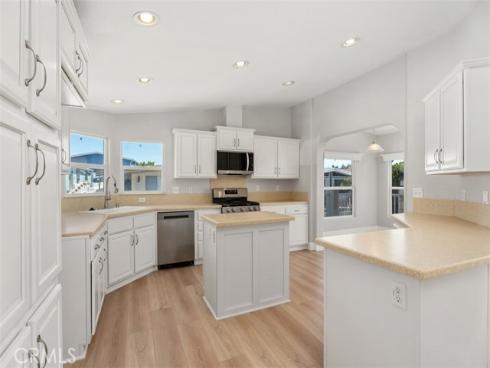 2851 Rolling Hills Drive 142 , Fullerton, CA