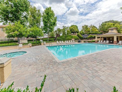 4115 Visions , Fullerton, CA