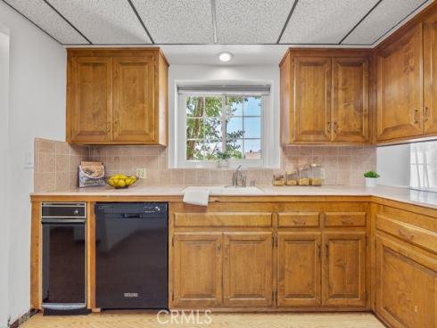 1065 El Mirador , Fullerton, CA