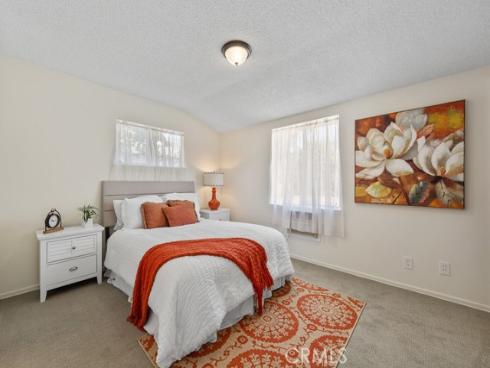 1065 El Mirador , Fullerton, CA