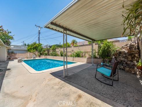 1065 El Mirador , Fullerton, CA