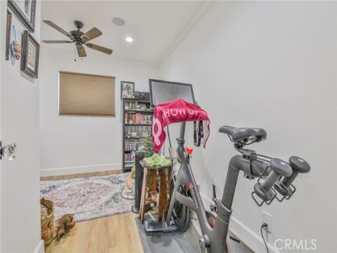 918 Glenhaven , Fullerton, CA