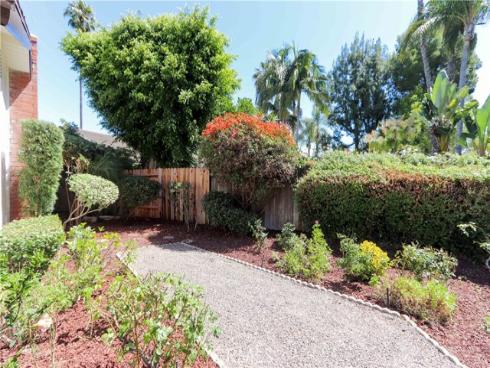 2706  Madonna   Drive, Fullerton, CA