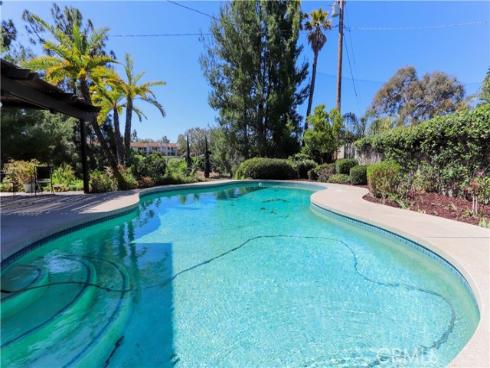 2706  Madonna   Drive, Fullerton, CA