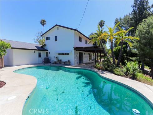 2706  Madonna   Drive, Fullerton, CA