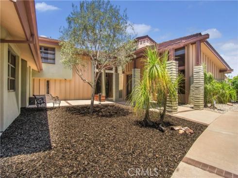 1001 W Las Palmas , Fullerton, CA