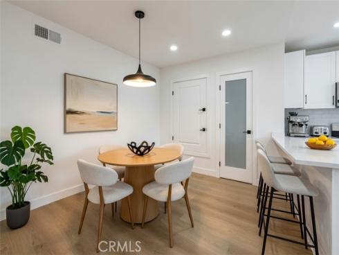 1784 E Commonwealth , Fullerton, CA