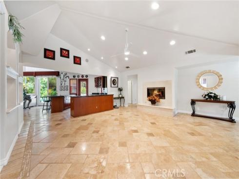 200 W Hermosa Drive, Fullerton, CA