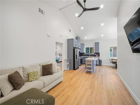 422 W Amerige Avenue, Fullerton, CA