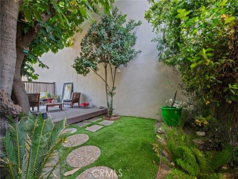 422 W Amerige Avenue, Fullerton, CA