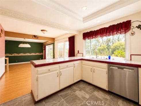 1730 N Hale Avenue, Fullerton, CA