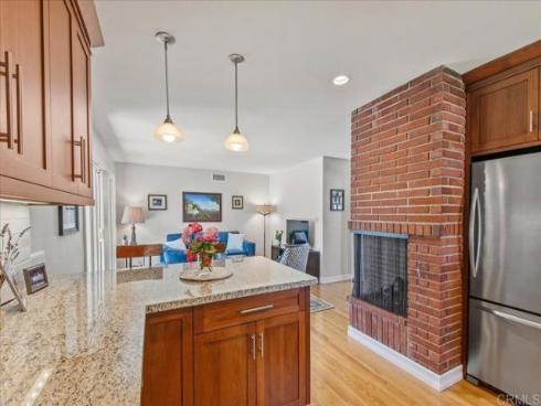 118 N Ashford   Place, Fullerton, CA
