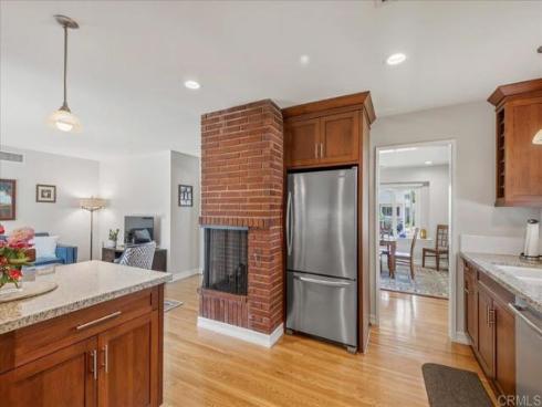 118 N Ashford   Place, Fullerton, CA