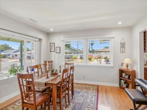 118 N Ashford   Place, Fullerton, CA