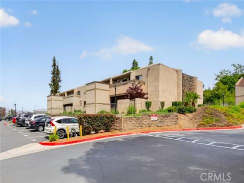 3054 Associated 26 , Fullerton, CA