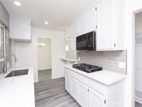 1137 W Baker , Fullerton, CA