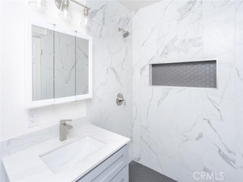 1137 W Baker , Fullerton, CA
