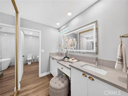 2207  Heritage  , Fullerton, CA