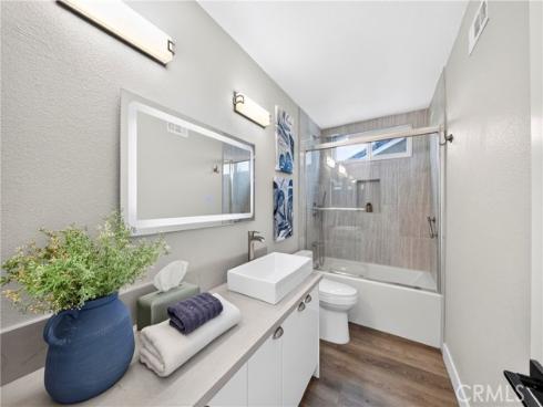 2207  Heritage  , Fullerton, CA