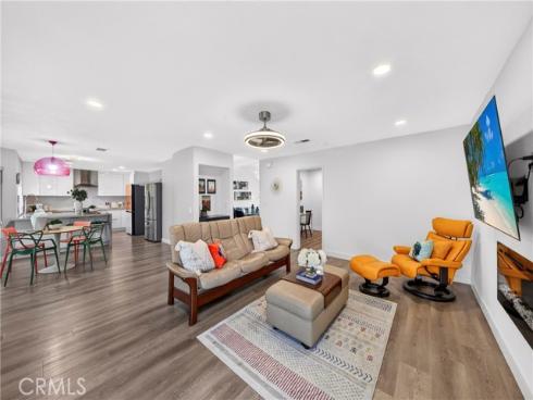 2207  Heritage  , Fullerton, CA