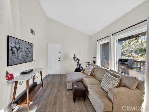1627  Brea   Boulevard, Fullerton, CA