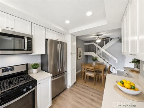 1569 Avenida Selva 201 , Fullerton, CA